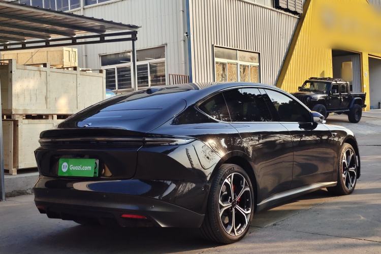 Used Nio ET5 2024 75 kWh
