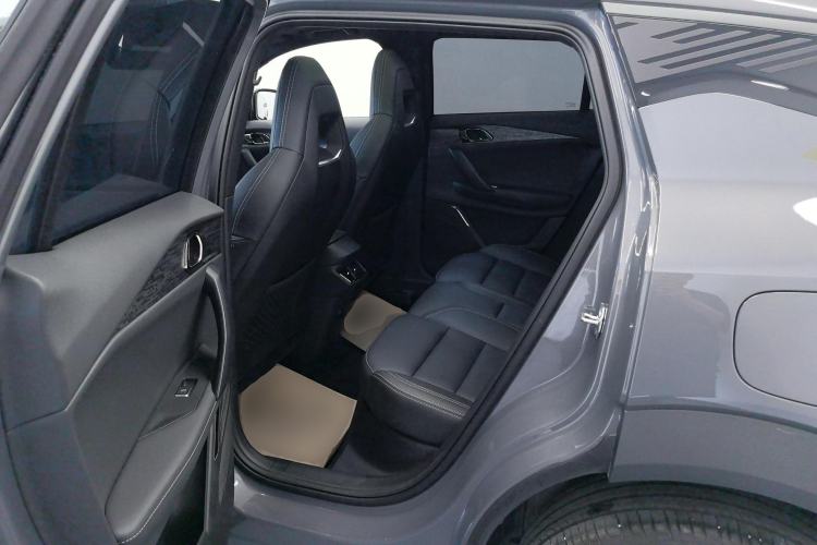 Used Lynk & Co 06 2023 Remix 1.5T JinPro
