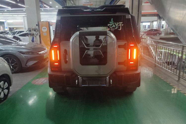 Used JETOUR Traveler 2023 2.0T All-Wheel Drive CrossPRO+
