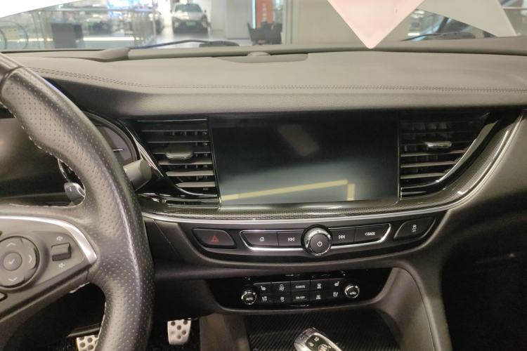 Used Buick Regal 2021 GS 28T Prestige Model
