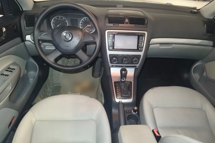 Used Skoda Octavia 2014 1.6L Automatic Yijie Edition
