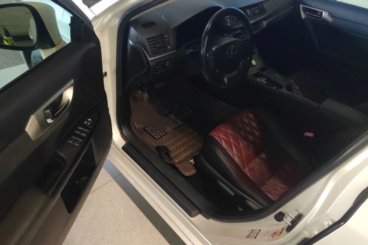 Used Lexus CT 2014 CT200h Elite Edition Monochrome