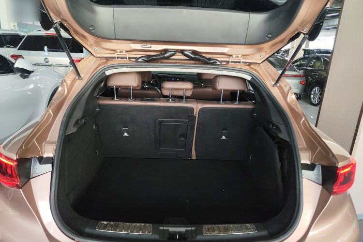 Used Infiniti QX30 2017 2.0T Four-Wheel Drive Sport Edition
