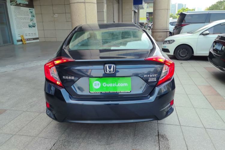 Used Honda Civic 2016 220TURBO CVT Luxury Edition
