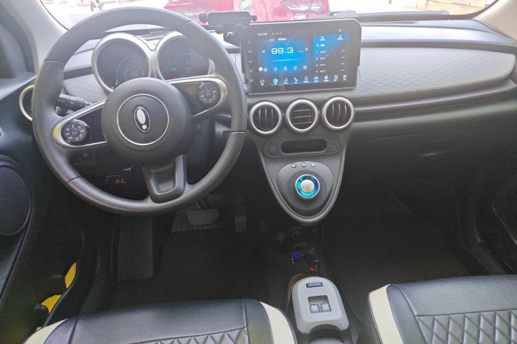 Used ORA Black Cat 2022 301km "Cute Pet" Version – Lithium Iron Phosphate