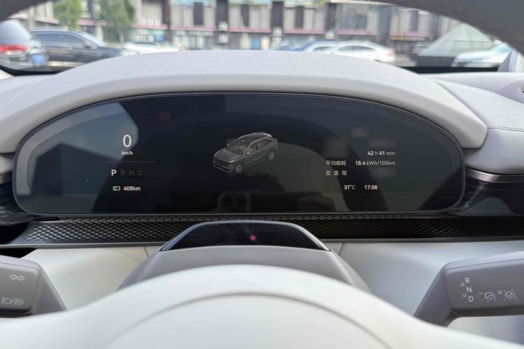 Used Zeekr 7X 2025 100 kWh Long-Range Rear-Wheel Drive with Intelligent Driving Features
