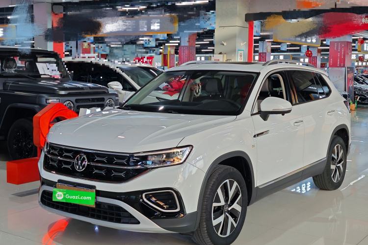 Used Volkswagen Tayron 2024 300TSI Two-Wheel-Drive Luxury Plus Advanced Version
