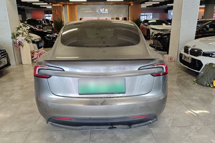 Used Tesla Model 3 2023 Long-Range All-Wheel-Drive Version