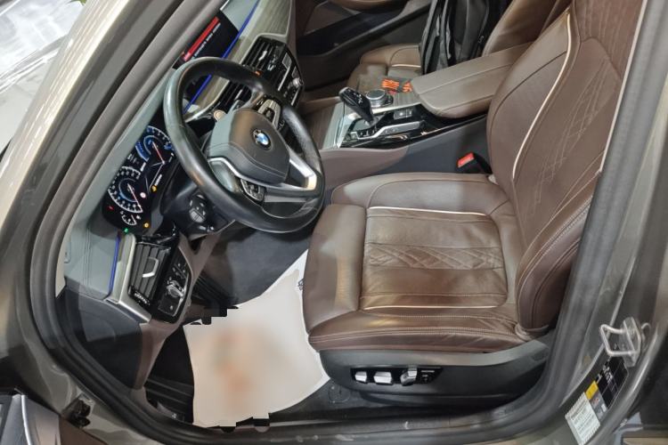 Used BMW 5 Series New Energy 2019 Updated 530Le Pioneer Edition
