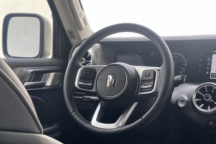 Used Tank 300 2023 City Edition 2.0T—Stylish as Ever