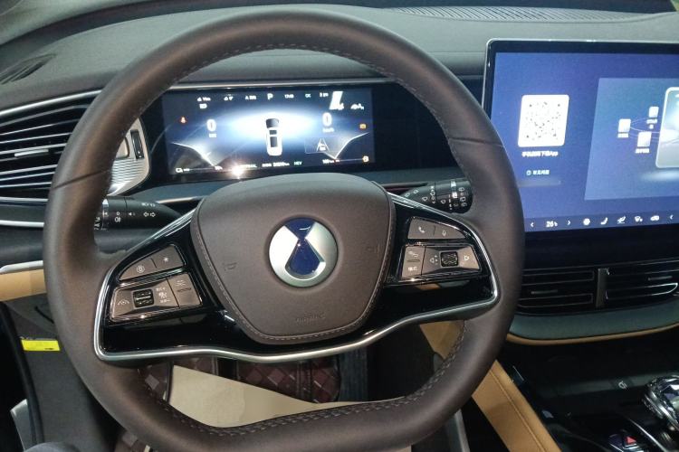 Used Denza D9 2024 DM-i 980 Four-Wheel Drive Prestige Model
