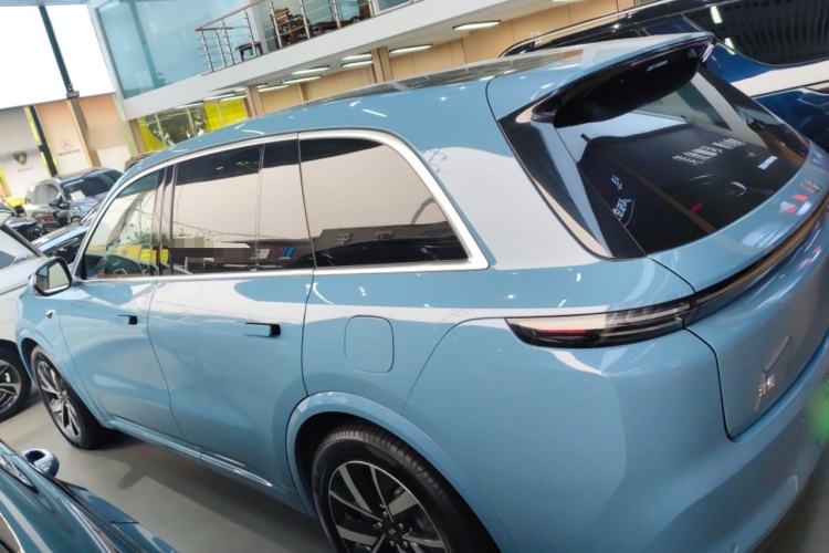 Used Li Auto L8 2023 Max model
