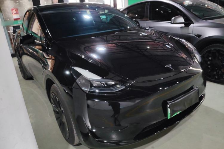 Used Tesla Model Y 2023 Rear-Wheel-Drive Version