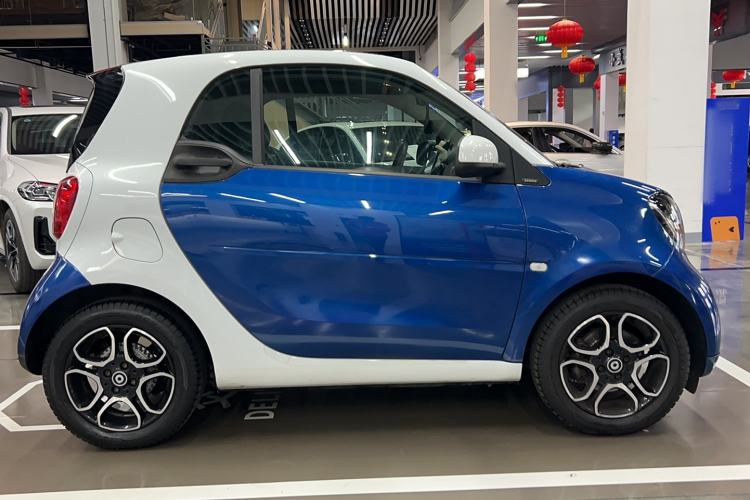 Used  fortwo 2019 0.9T 66kW Hardtop Wind Power Edition China VI