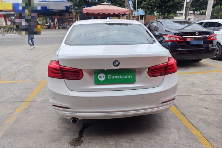 Used BMW 3 Series 2016 316i Fashion Model
