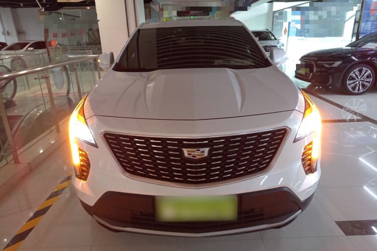 Used Cadillac XT4 2021 28T Two-Wheel Drive Leading Version
