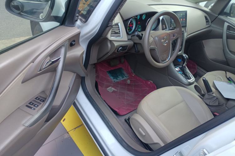 Used Buick GT 2013 GT 1.6L Automatic Fashion Edition
