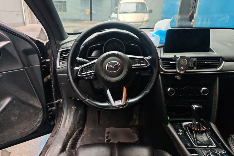 Used Mazda CX-4 2020 2.0L Automatic Two-Wheel Drive Blue Sky Luxury Edition
