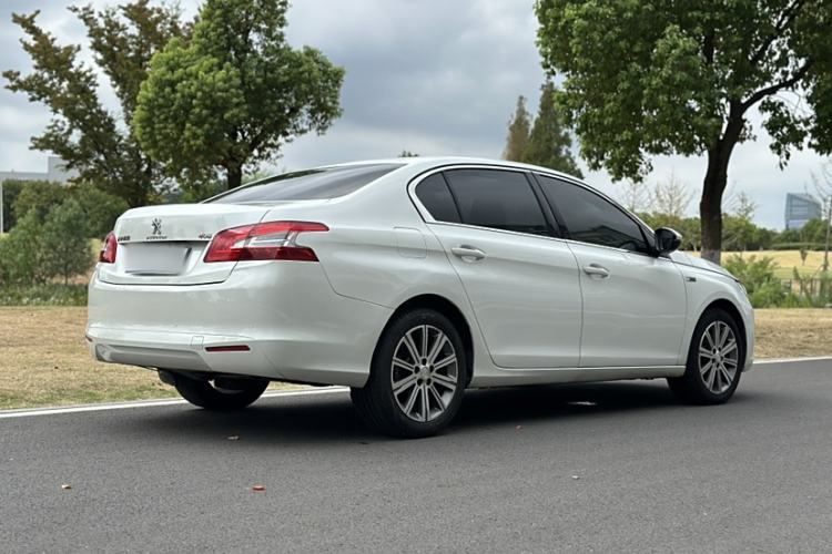 Used Peugeot 408 2015 1.2T Automatic Glory Edition
