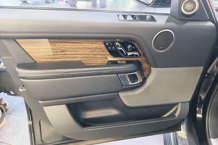 Used Land Rover Range Rover 2018 3.0 SC V6 Vogue Legacy Edition