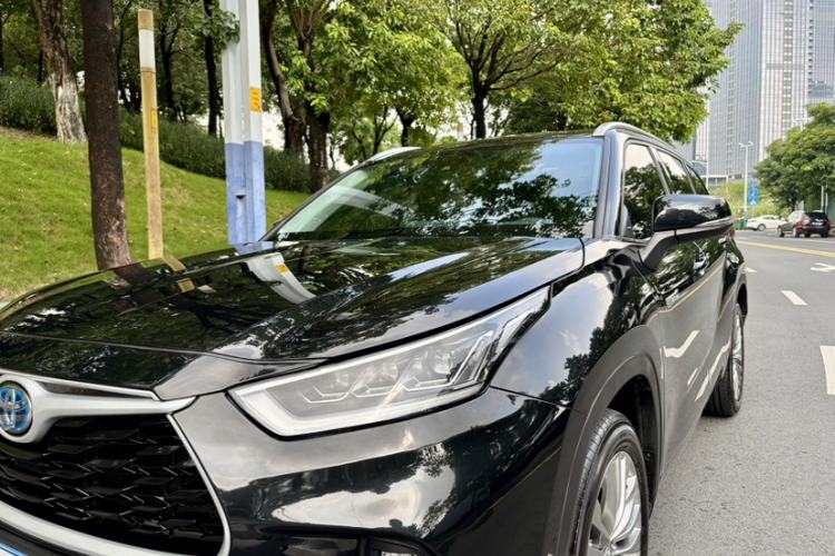 Used Toyota Highlander 2022 Dual-Engine 2.5L Four-Wheel Drive Prestige Version 7 Seats
