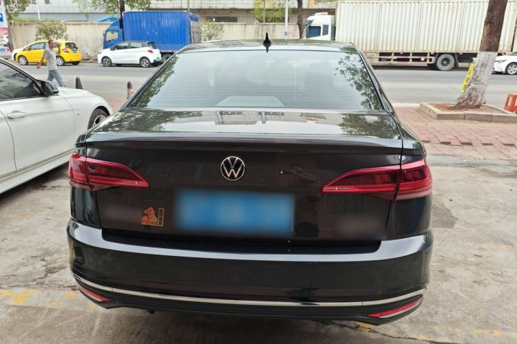 Used Volkswagen Bora 2023 300TSI DSG Prestige Edition
