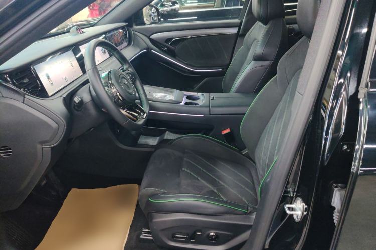 Used VOYAH FREE 2025 318 318 km Rear-Drive Touring Edition