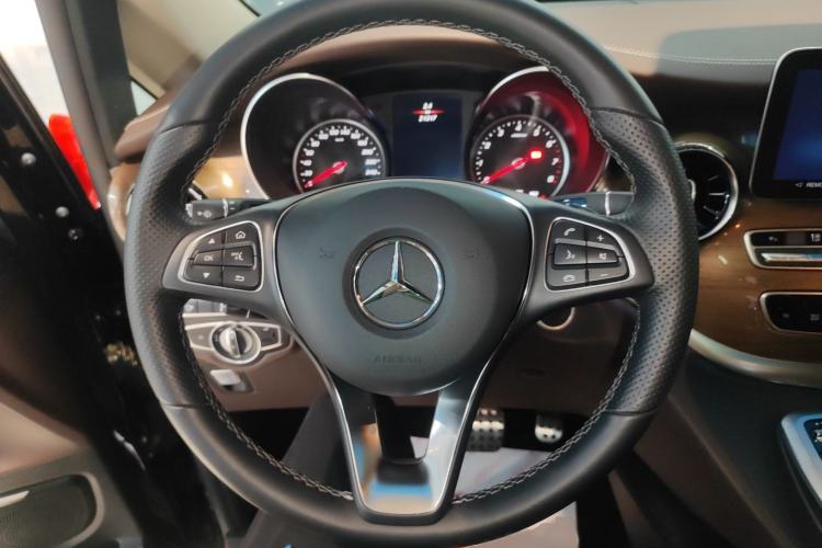 Used Mercedes-Benz V-Class 2022 V 260 Prestige Edition
