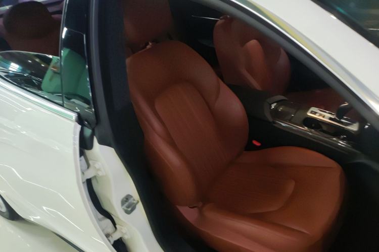 Used Maserati Ghibli 2014 3.0T Standard Edition
