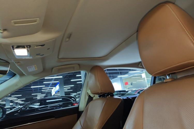 Used Lexus ES 2015 300h Luxury Edition