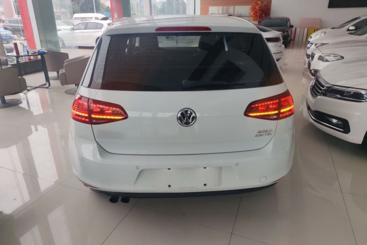 Used Volkswagen Golf 2017 230TSI Automatic Comfort Edition – Celebrating Milestone of One Million Units
