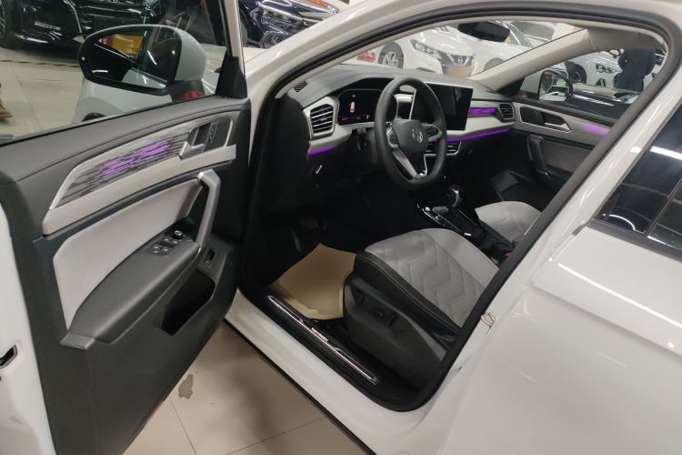 Used Volkswagen Tayron 2024 330TSI Two-Wheel Drive R-Line High-Energy Version