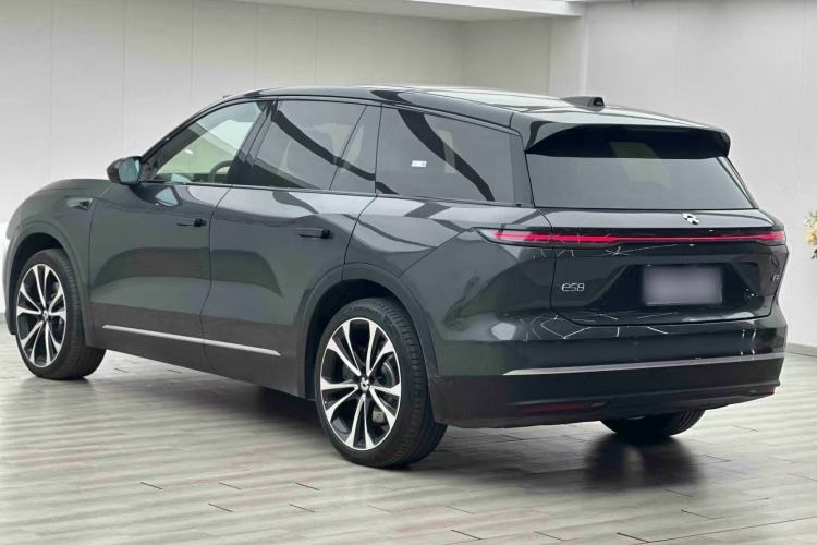 Used Nio ES8 2024 100kWh Signature Edition
