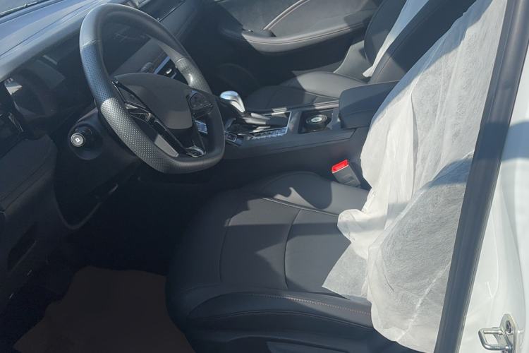 Used Roewe i5 2023 1.5L CVT Luxury Edition
