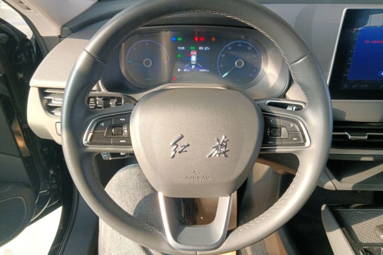 Used Hongqi E-QM5 2024 610 km PLUS
