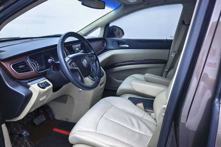 Used Buick GL8 2017 25S Luxury Version China V Standard
