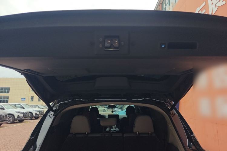 Used Toyota Granvia 2024 2.5L Hybrid Comfort Edition
