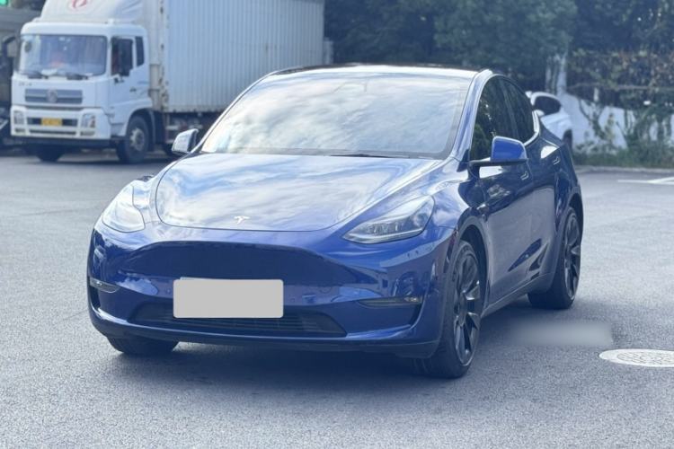 Used Tesla Model Y 2021 Long-Range All-Wheel-Drive Version