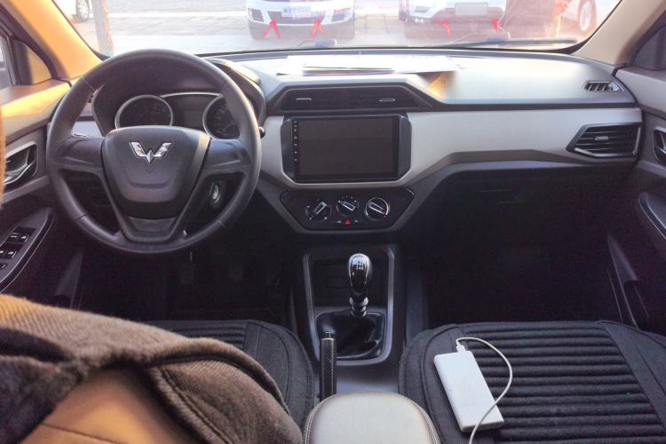 Used Wuling Hongguang 2021 1.5L S Standard Version LAR
