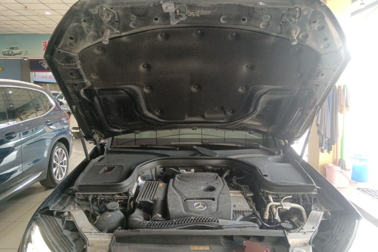 Used Mercedes-Benz GLC 2019 Refreshed GLC 300 L 4MATIC Dynamic Edition
