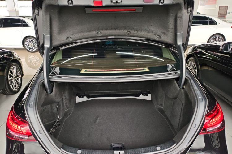 Used Mercedes-Benz E-Class 2022 Updated E 300 L Luxury Edition