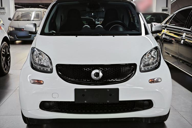 Used  fortwo 2018 1.0L 52kW Hardtop Passion Edition China V Standard
