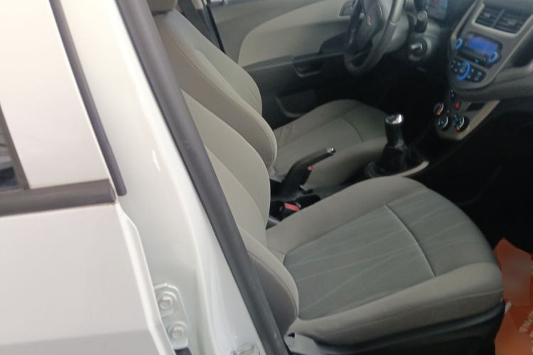 Used Chevrolet Aveo Sonic 2014 Sedan 1.4SL MT Comfort Edition

