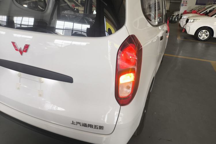 Used Wuling Hongguang New Energy 2024 All-Electric Model 300KM Practical Version
