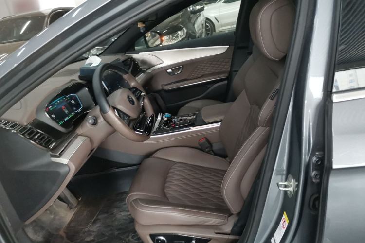 Used BYD Han 2023 EV Champion Edition 605KM Front-Drive Premium Model
