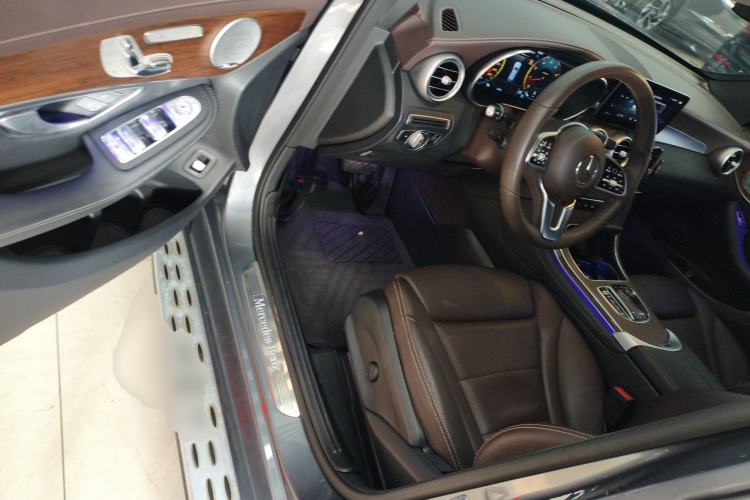 Used Mercedes-Benz GLC 2021 GLC 300 L 4MATIC Dynamic Model
