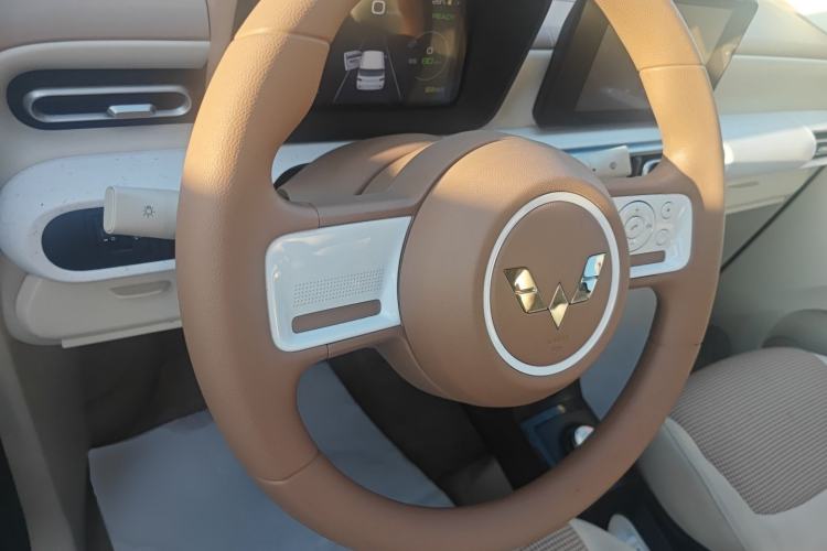 Used Wuling Hongguang MINIEV 2024 3rd Generation 215km Advanced Version