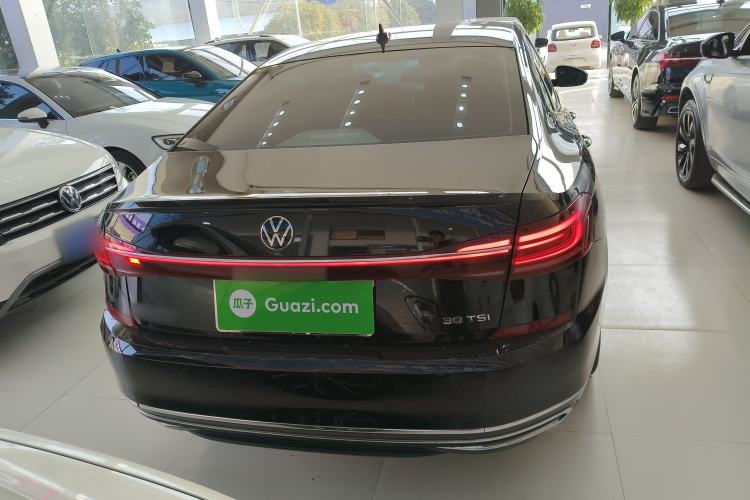 Used Volkswagen Passat 2023 Facelift 330TSI Luxury Edition