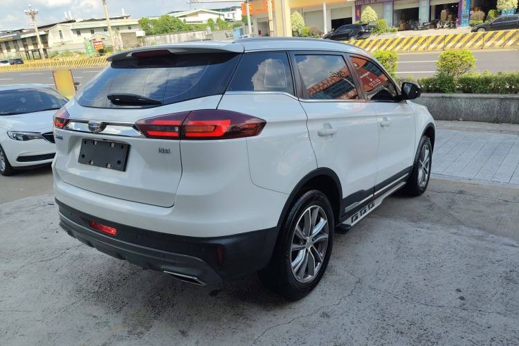 Used Geely Auto Emgrand X7 Sport 2018 2.0L Manual Two-Wheel Drive Zhiya Version
