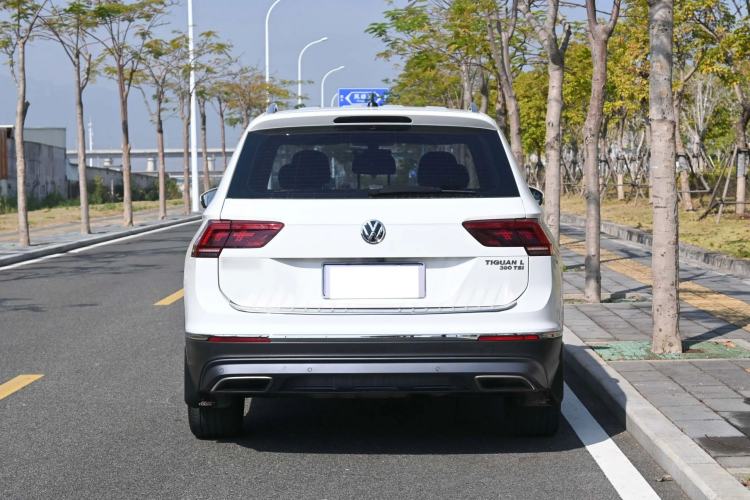 Used Volkswagen Tiguan L 2017 380TSI Automatic All-Wheel-Drive Flagship Edition